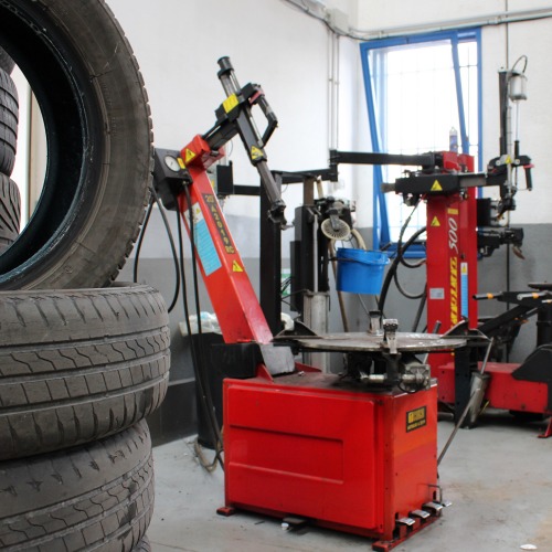 beda carrozzeria, aprilia, soccorso stradale h24, carro attrezzi, latina, via pontina, pomezia, ardea, nettuno, anzio, meccanico, gommista, elettrauto, deposito giudiziario, revisioni, rottamazione